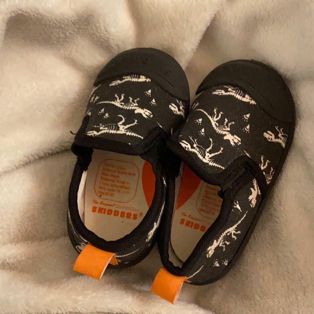 Dino sliders
